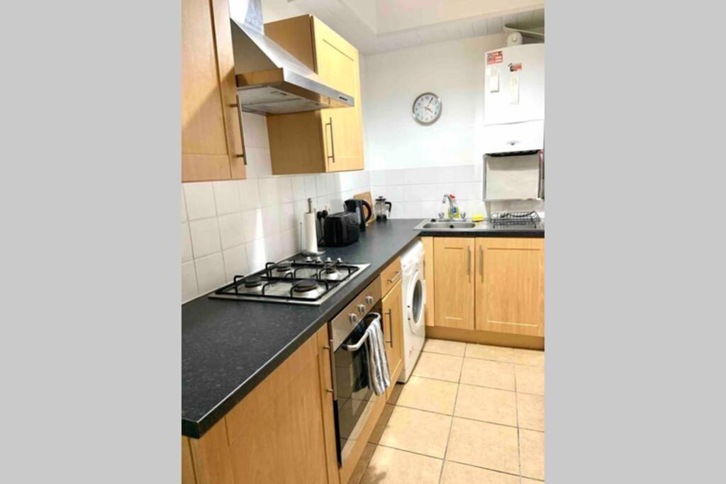Flat 5 Eia House Apartment Belfast Bagian luar foto
